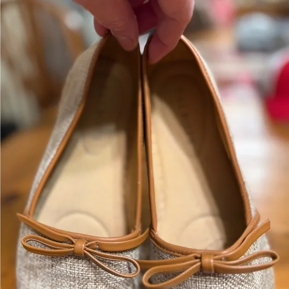 Talbots Tan Espadrilles with Brown Trim - Picture 5 of 8